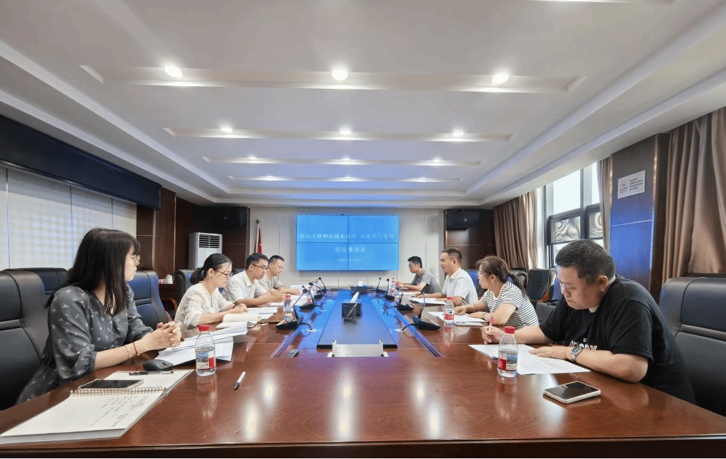 水利水电学院赴江夏区气象局开展产学研活动